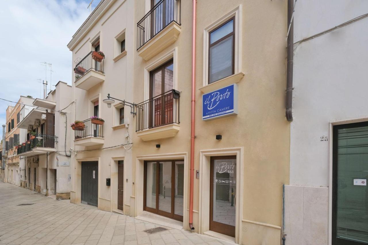 Il Porto Affittacamere B&B Бриндизи Экстерьер фото