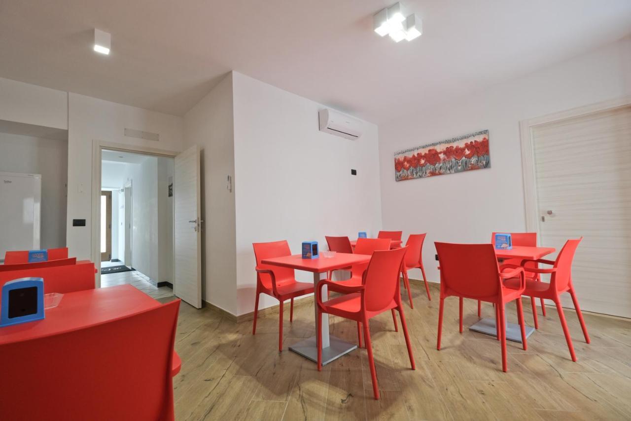 Il Porto Affittacamere B&B Бриндизи Экстерьер фото